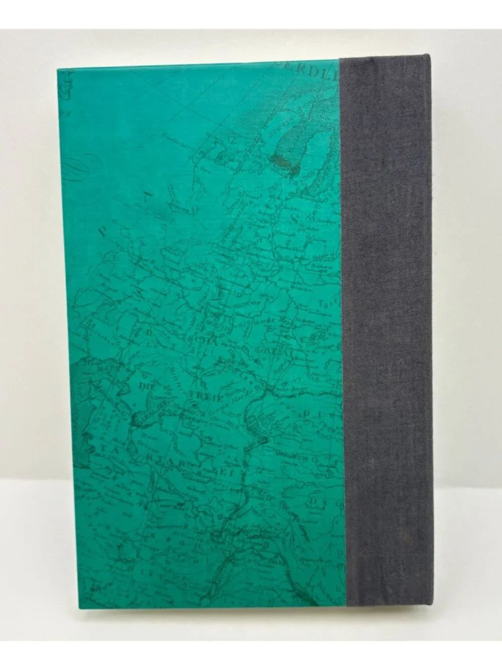 Adventure Awaits Photo Journal Memory Book Heidi Swapp Scrapbook Lined Pages